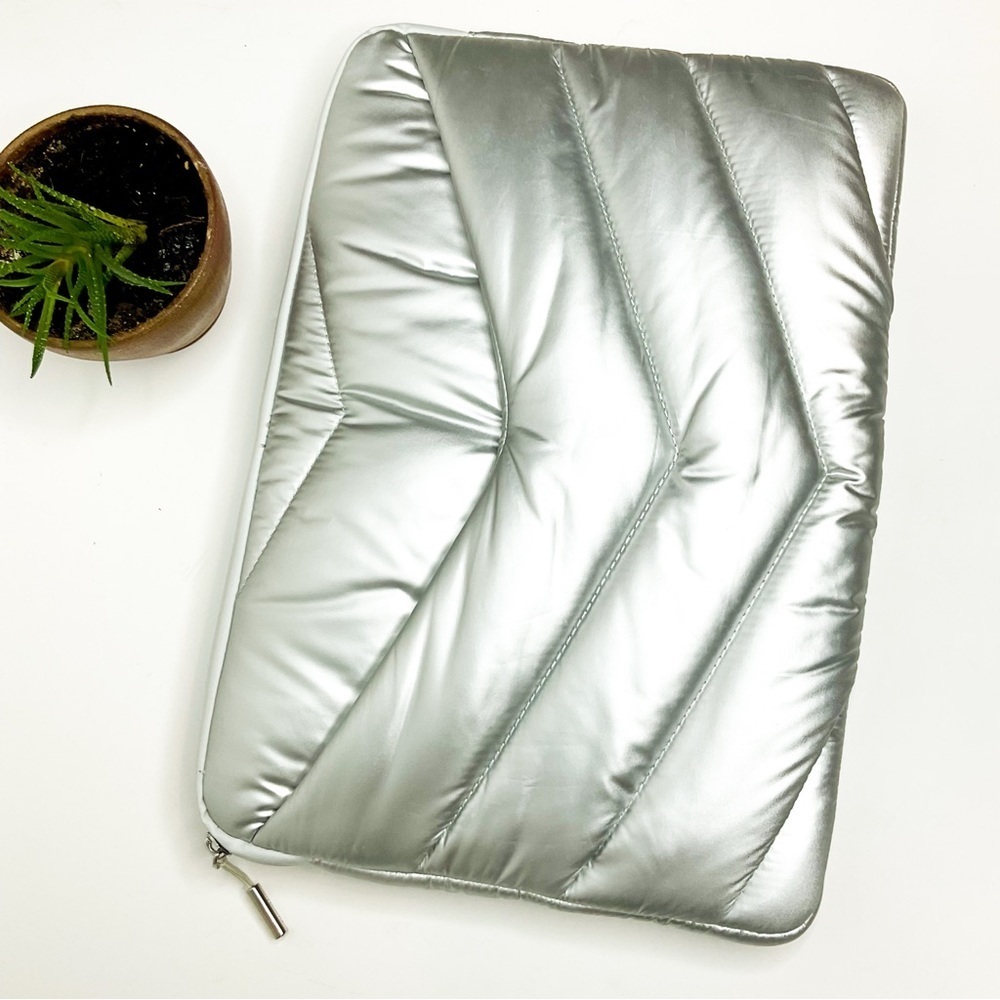 ATHLETA x CARAA Laptop Sleeve Silver Quilted Puffer Clutch